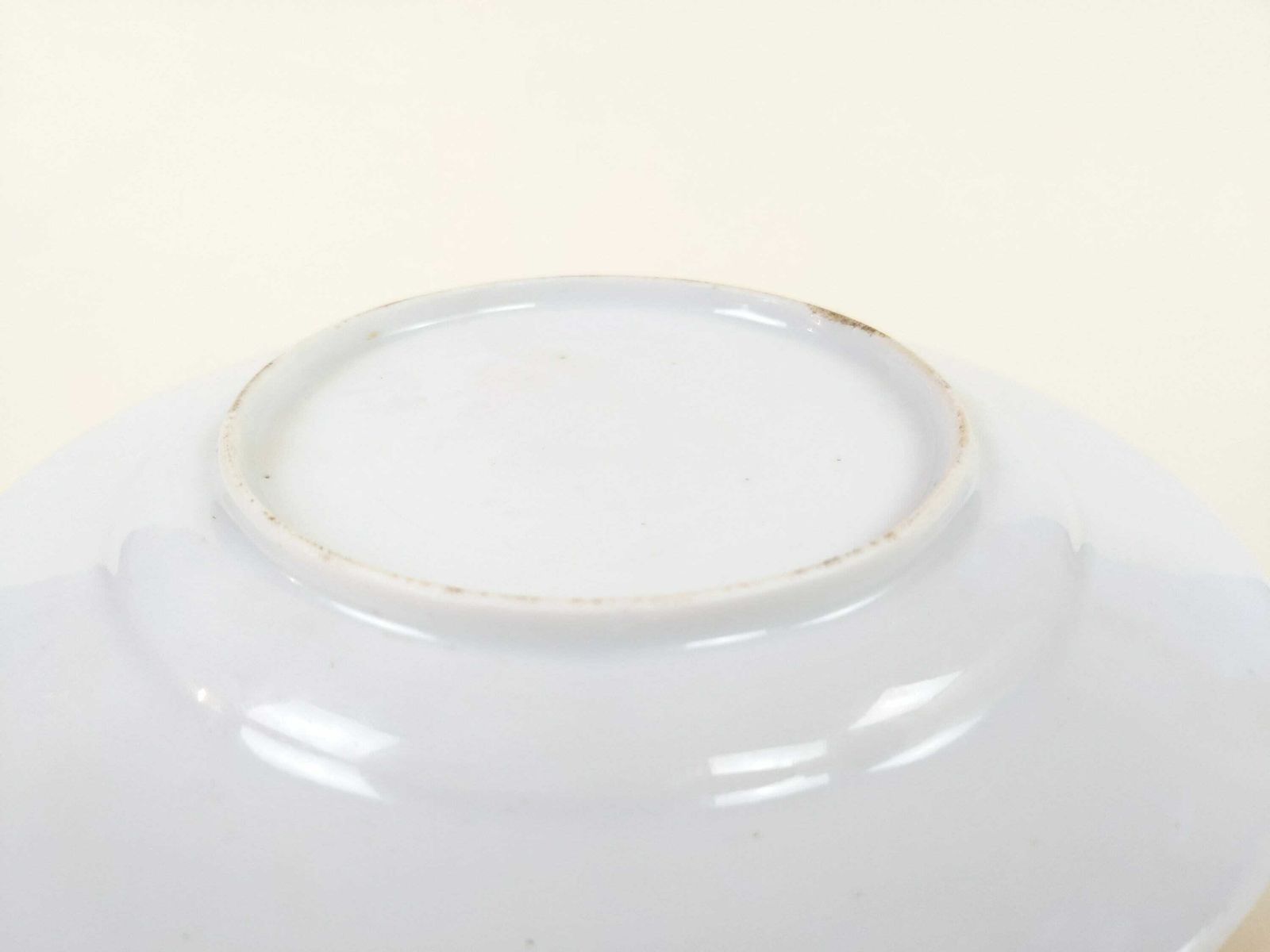 Chinese Porcelain Plate With Parasol Decoration, Hand Decorated Chinese Pottery, Old Ceramic Dish photo buy