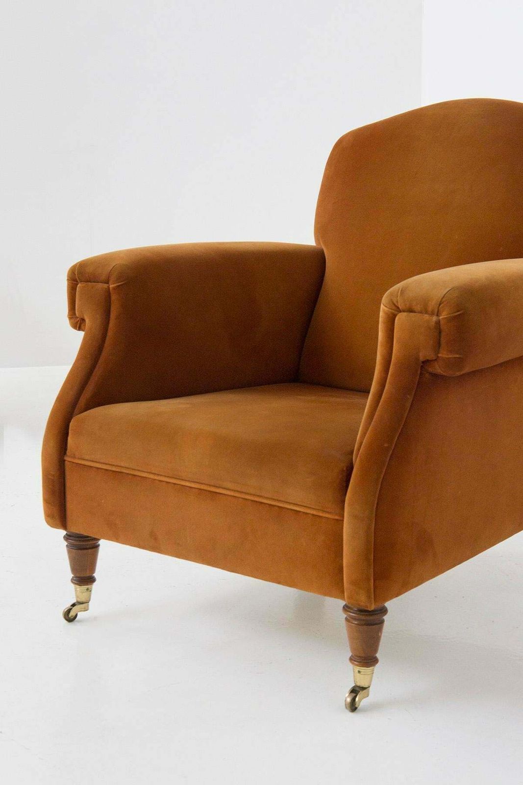 Couple Of Brown Velvet English Style Armchairs photo furniture