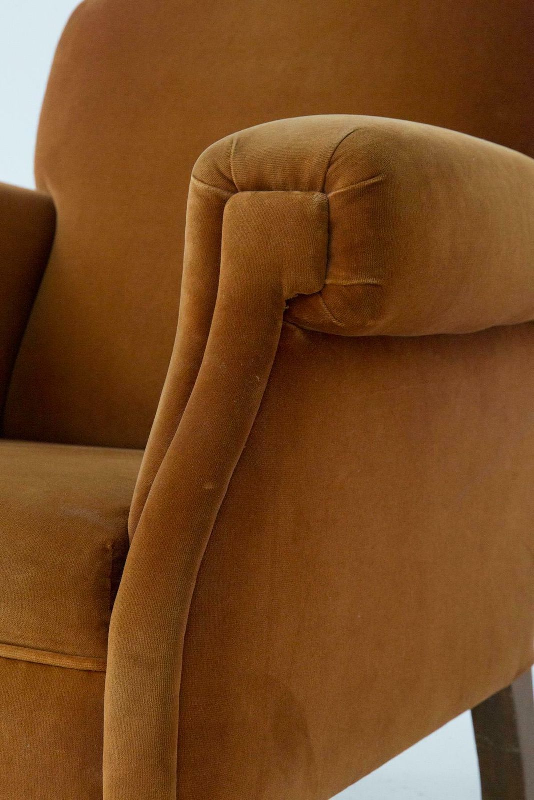 Couple Of Brown Velvet English Style Armchairs photo buy