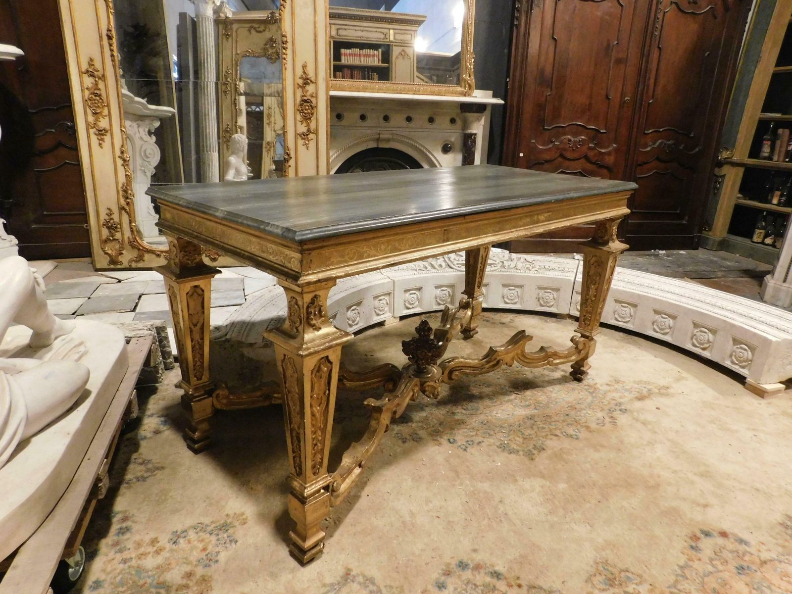 Antique Table Console In Lacquered And Gilded Wood, First Half Of The 18th Centu photo for sale