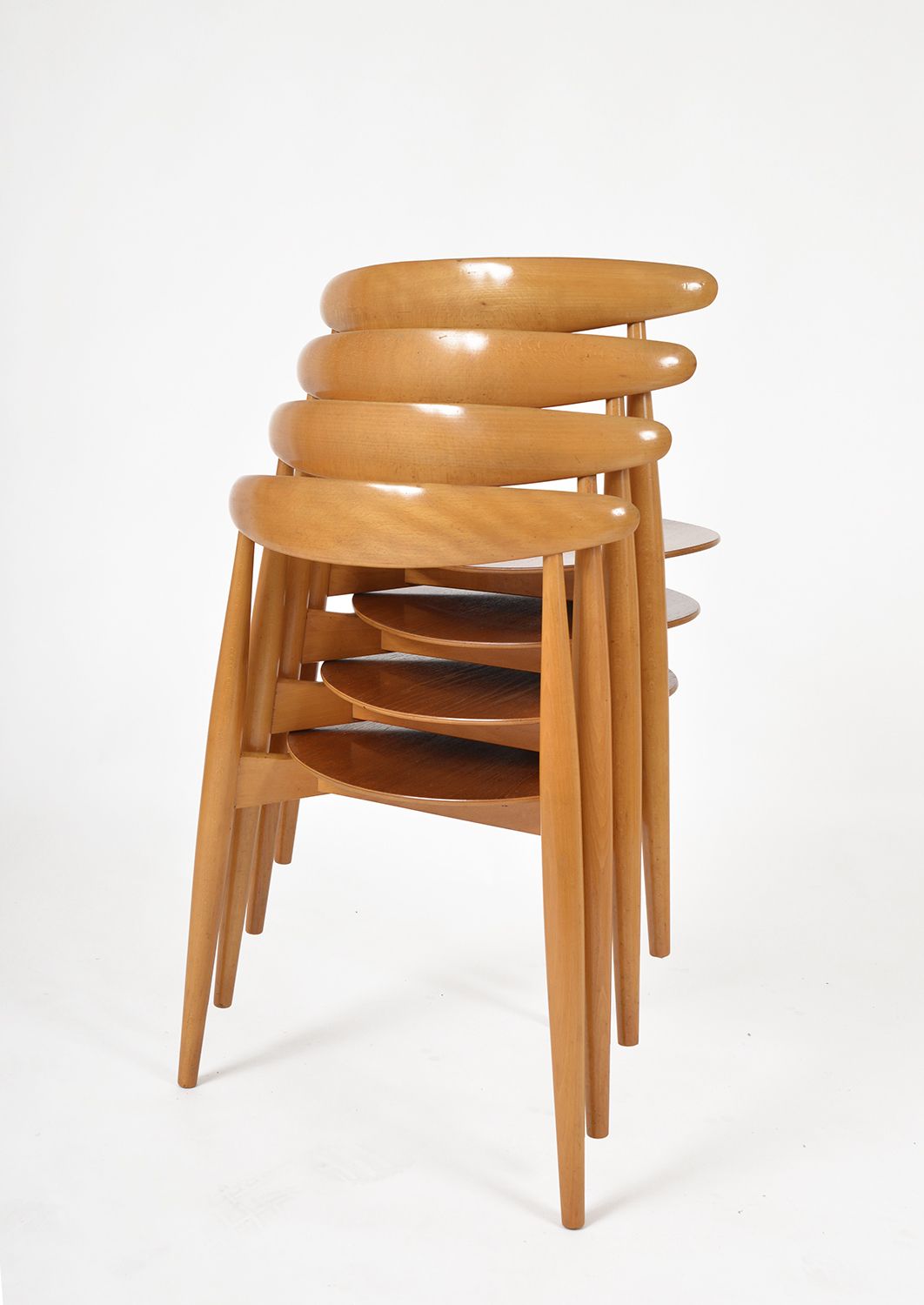1950s Set 4 Fh4103 Heart Dining Chairs By Hans Wegner For Fritz Hansen Denmark photo 4995.0