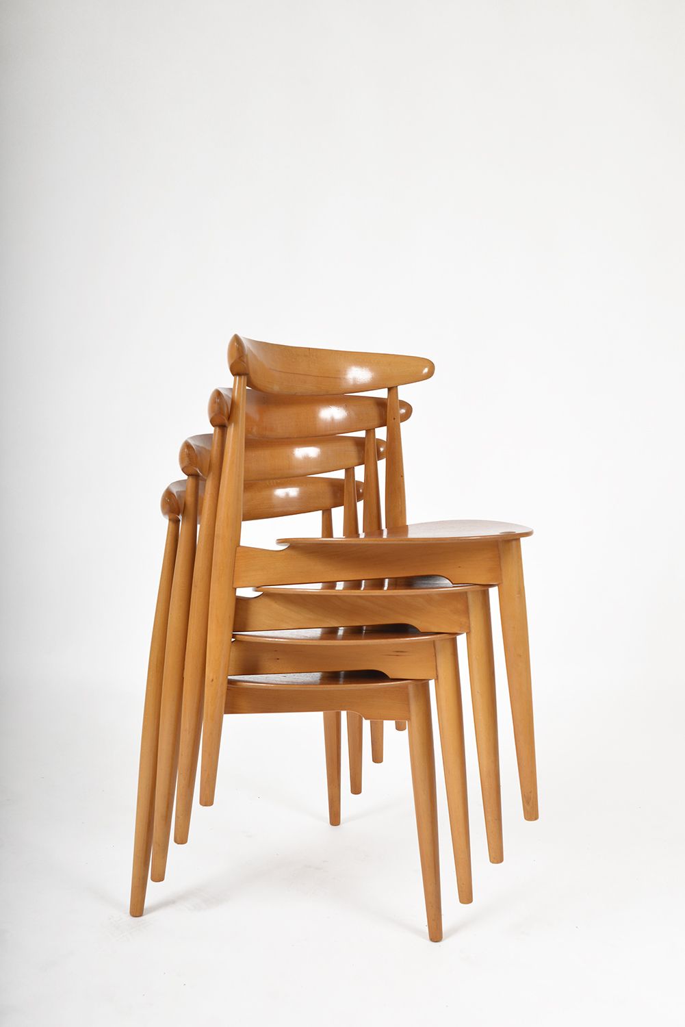 1950s Set 4 Fh4103 Heart Dining Chairs By Hans Wegner For Fritz Hansen Denmark photo for sale