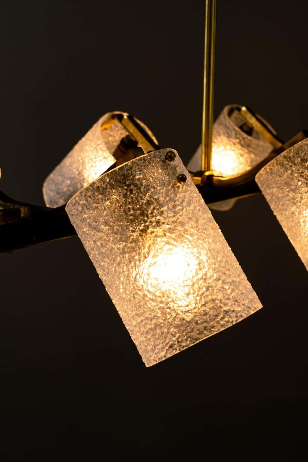 photo vinterior Vintage Chandelier With Lucite Chades, Vienna, Around 1960s