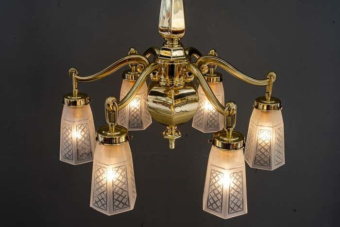 photo vinterior Art Deco Chandelier With Original Glass Shades Vienna Around 1920s