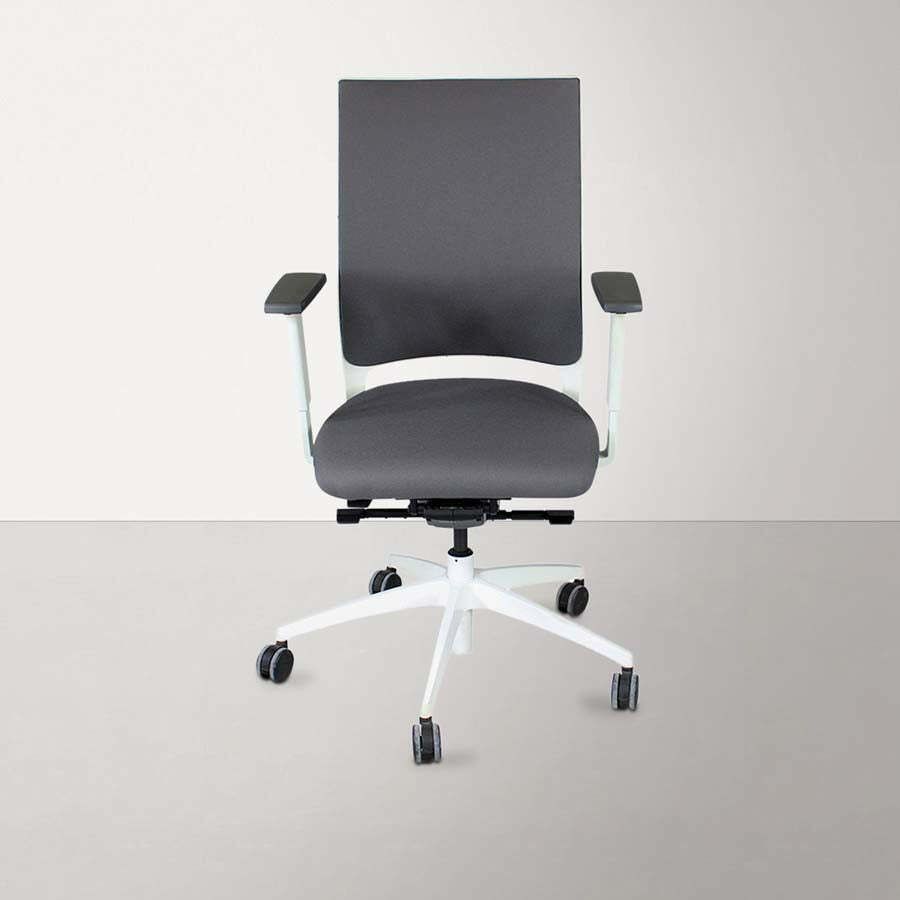photo vinterior Sedus: Quarterback Office Chair   Refurbished