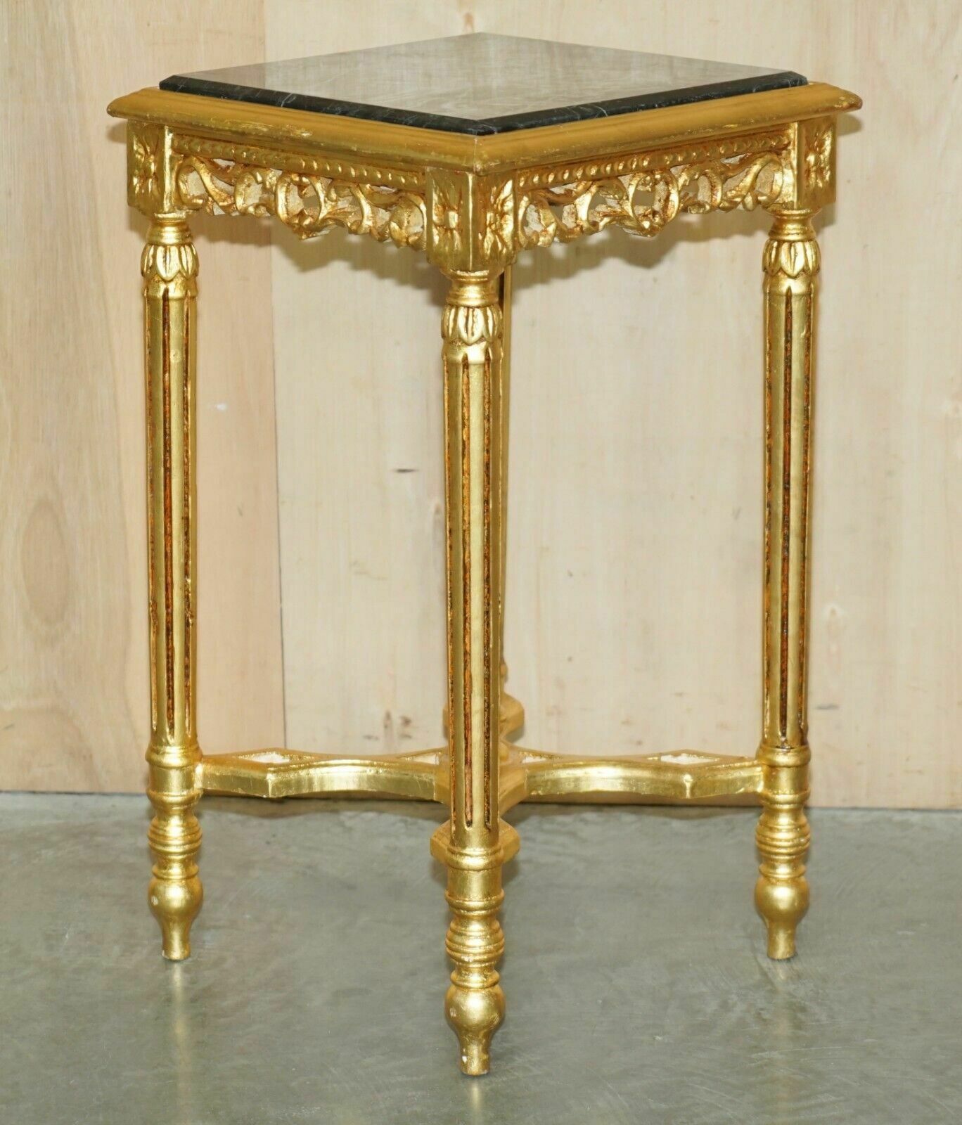 Pair Of Italian Circa 1880 Gold Giltwood Marble Topped Side End Lamp Wine Tables photo for sale