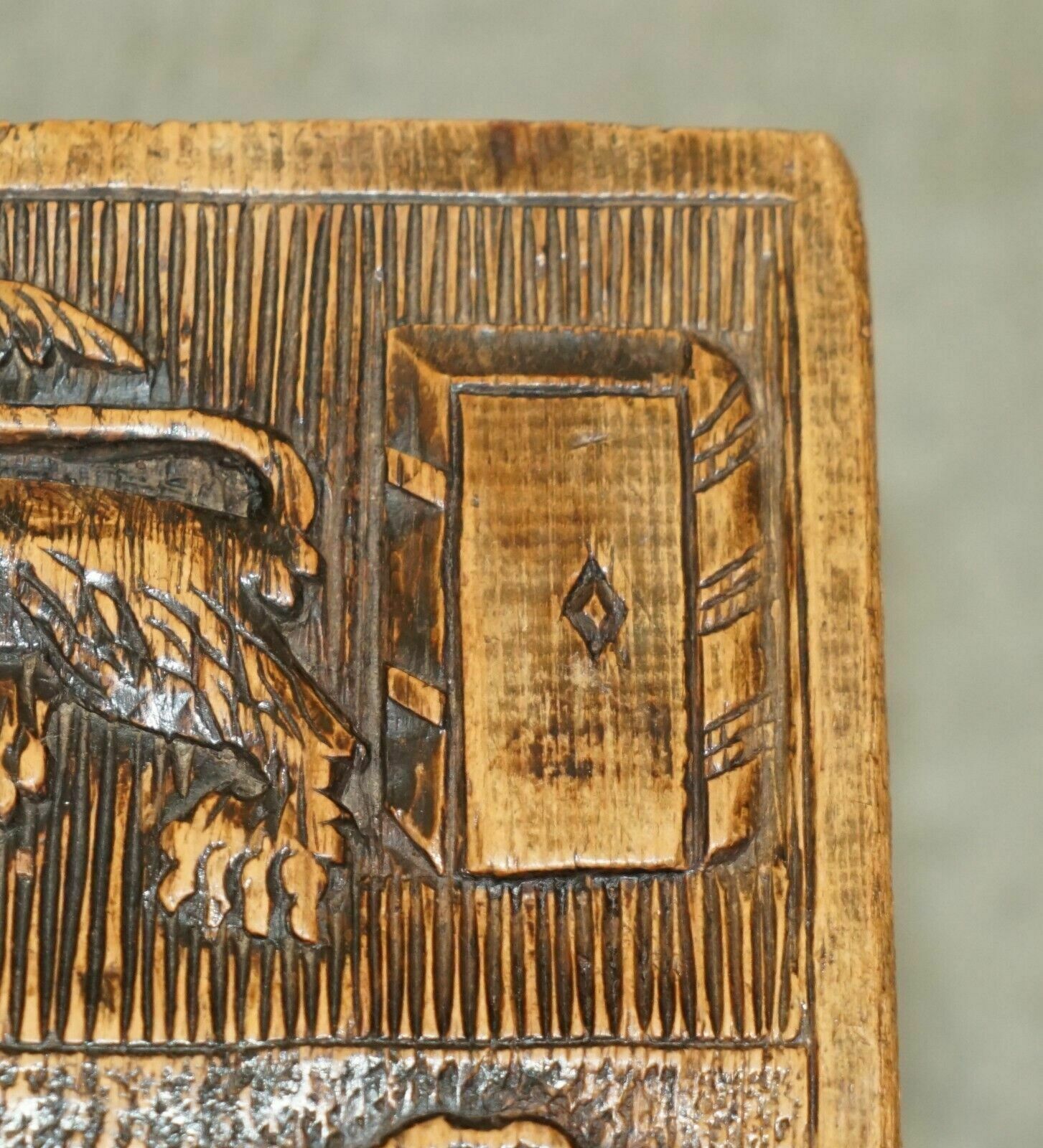 photo buy Antique 1575 Trinity College Cambridge Coat Of Arms Armorial Crest Side Table