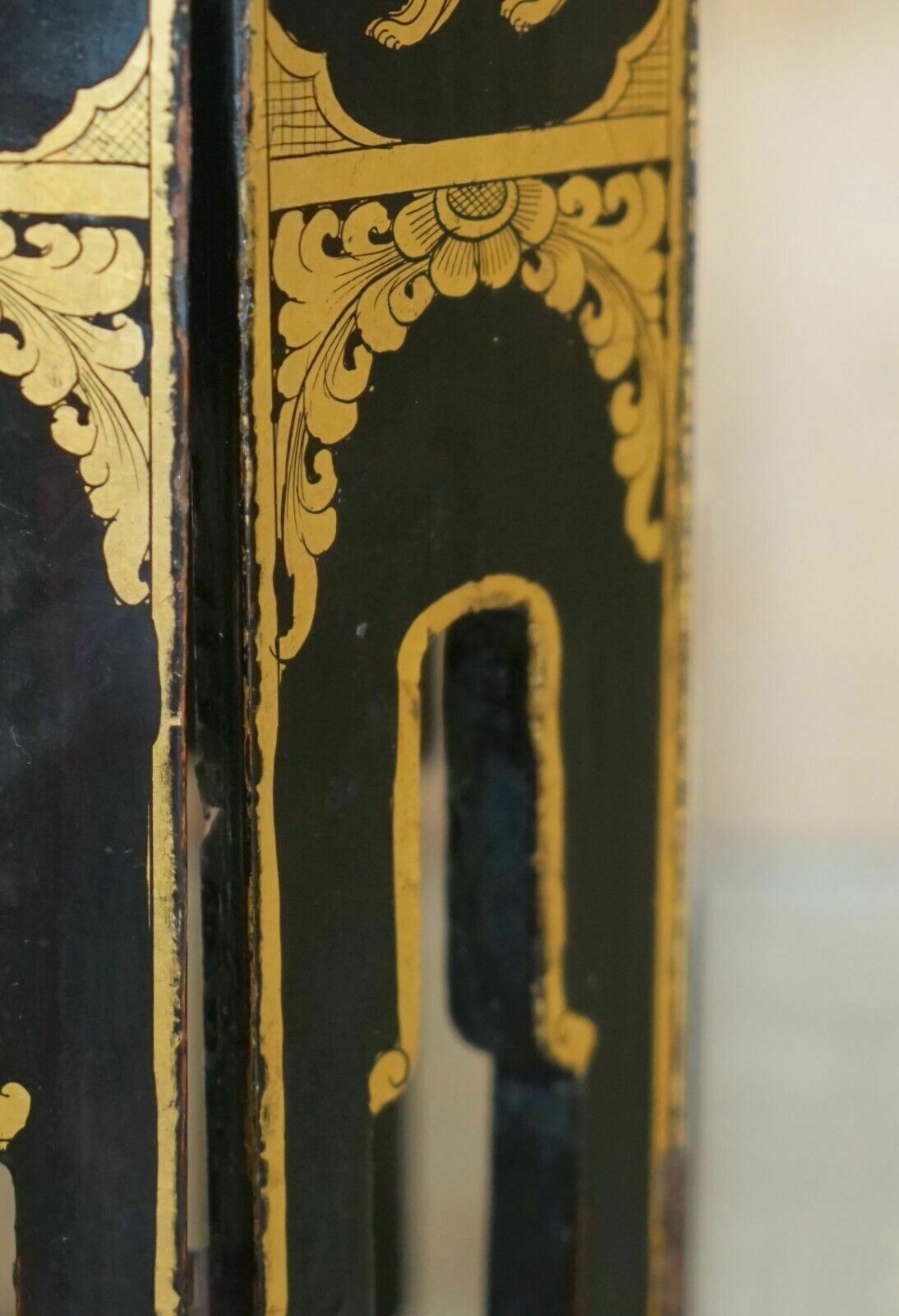 photo furniture Antique Victorian Circa 1900 Chinese Chinoiserie Lacquered Folding Side Table