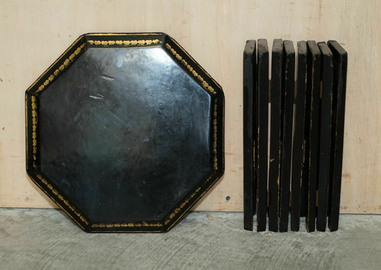 photo buy Antique Victorian Circa 1900 Chinese Chinoiserie Lacquered Folding Side Table