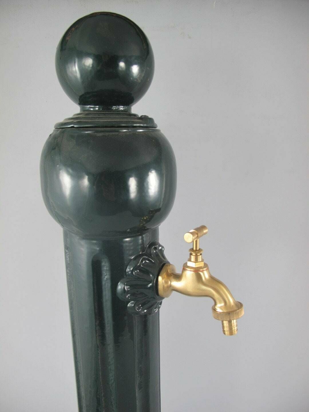 Water Column Water Pump Cast Iron Garden Fountain Rustic Antique photo furniture
