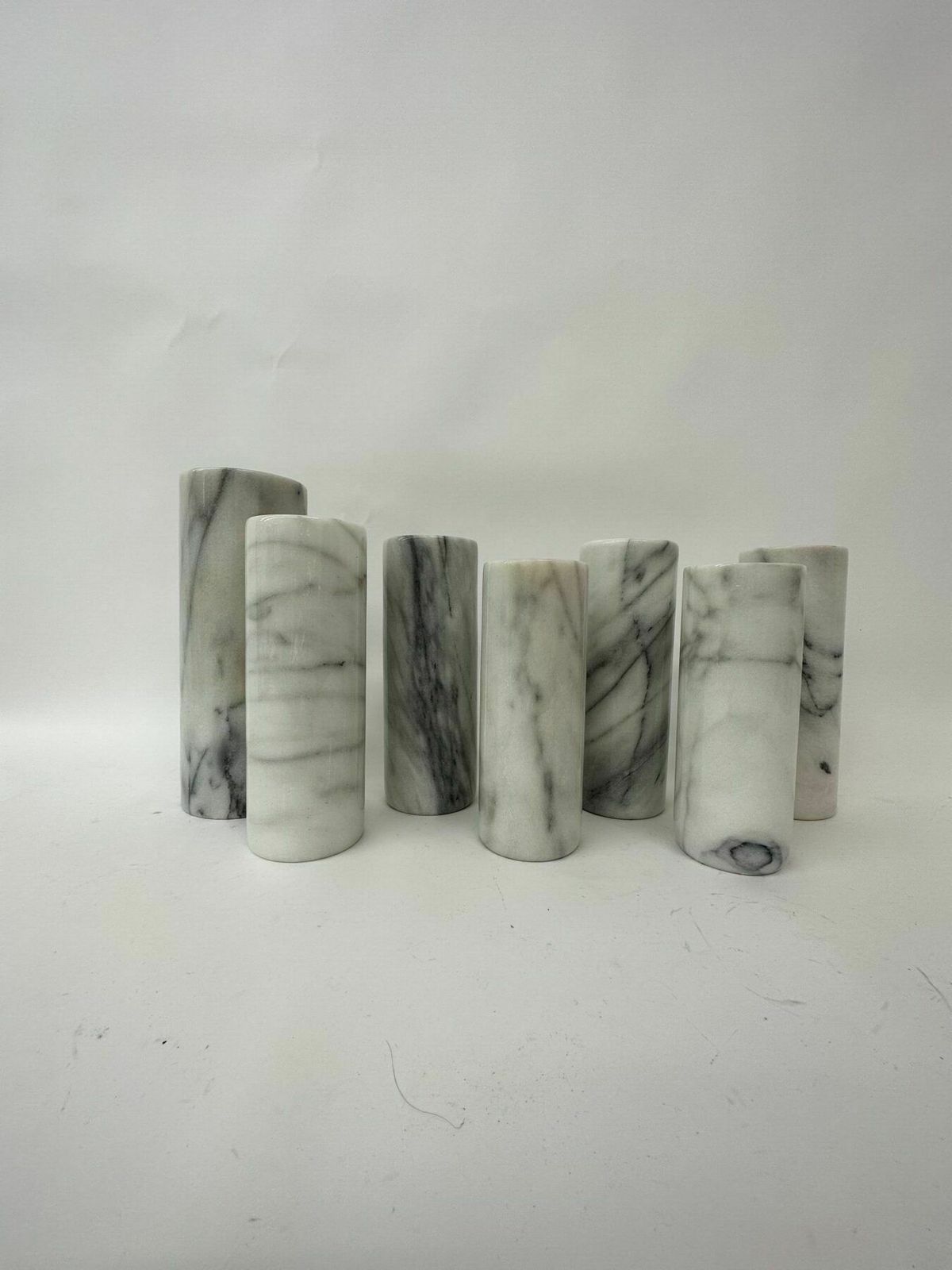 Mid Century Design Set Van 7 Marmeren Vazen, Jaren 1970 photo vinterior