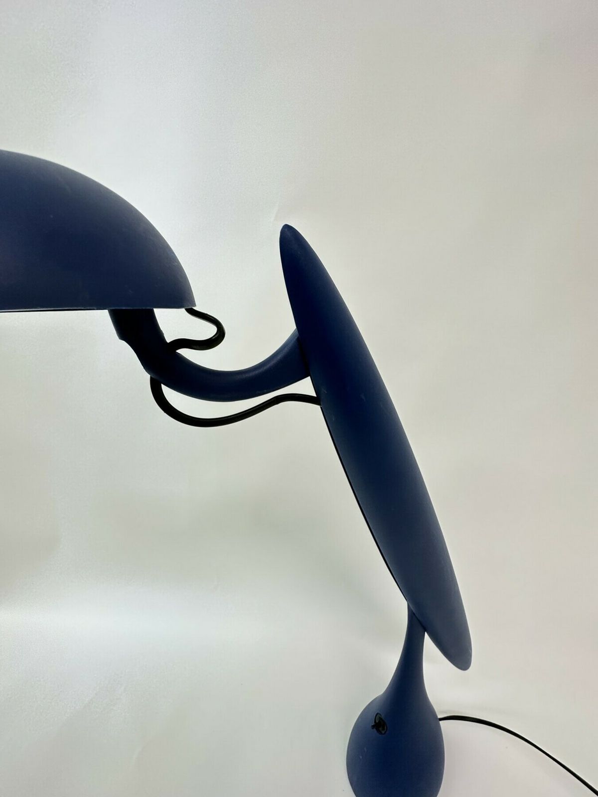 photo vinterior Postmodern Heron Blue Lamp By Isao Hosoe For Luxo, 1980’s