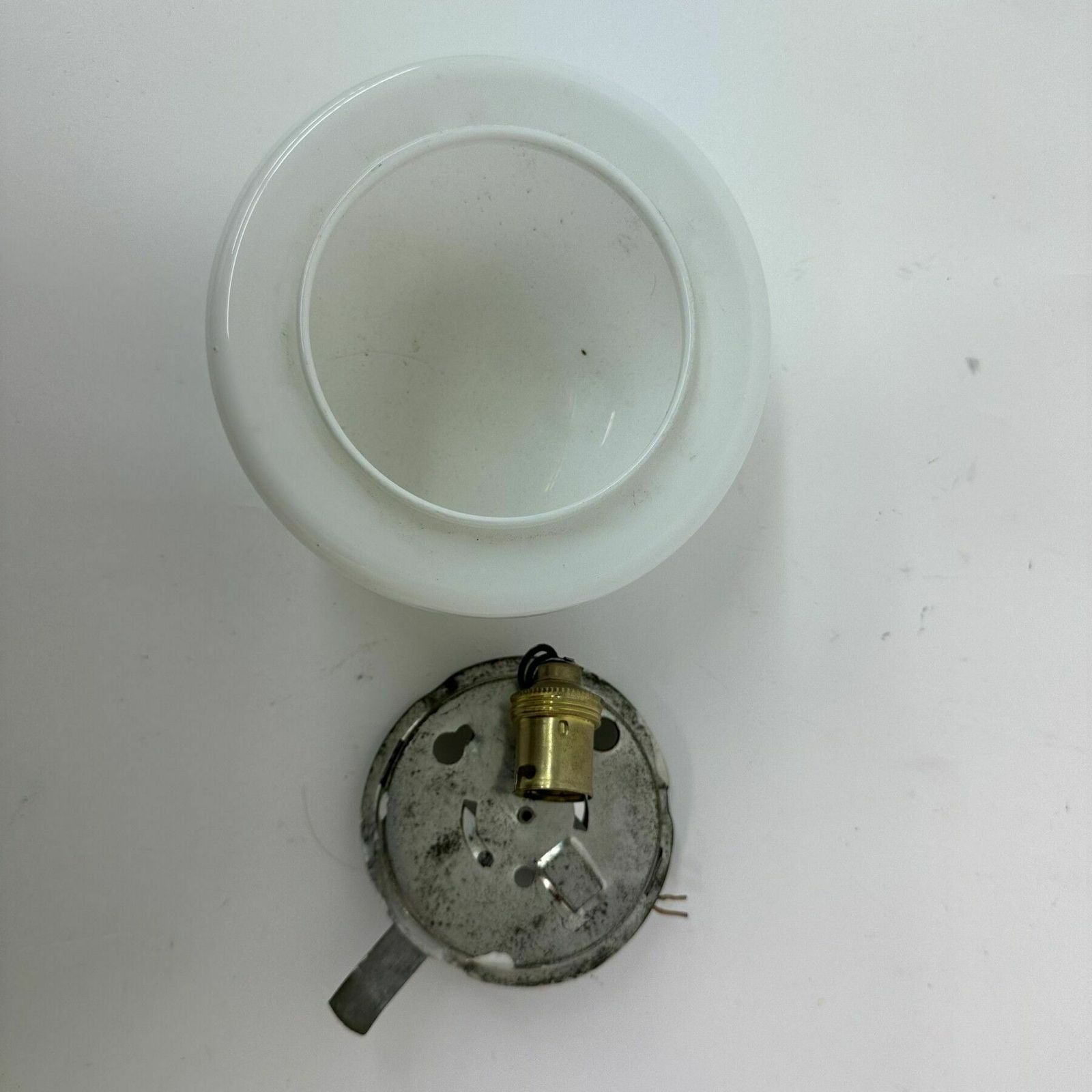 Gispen Plafondlamp Dutch Design Opaalwit Glas, Jaren 1930 photo Verlichting
