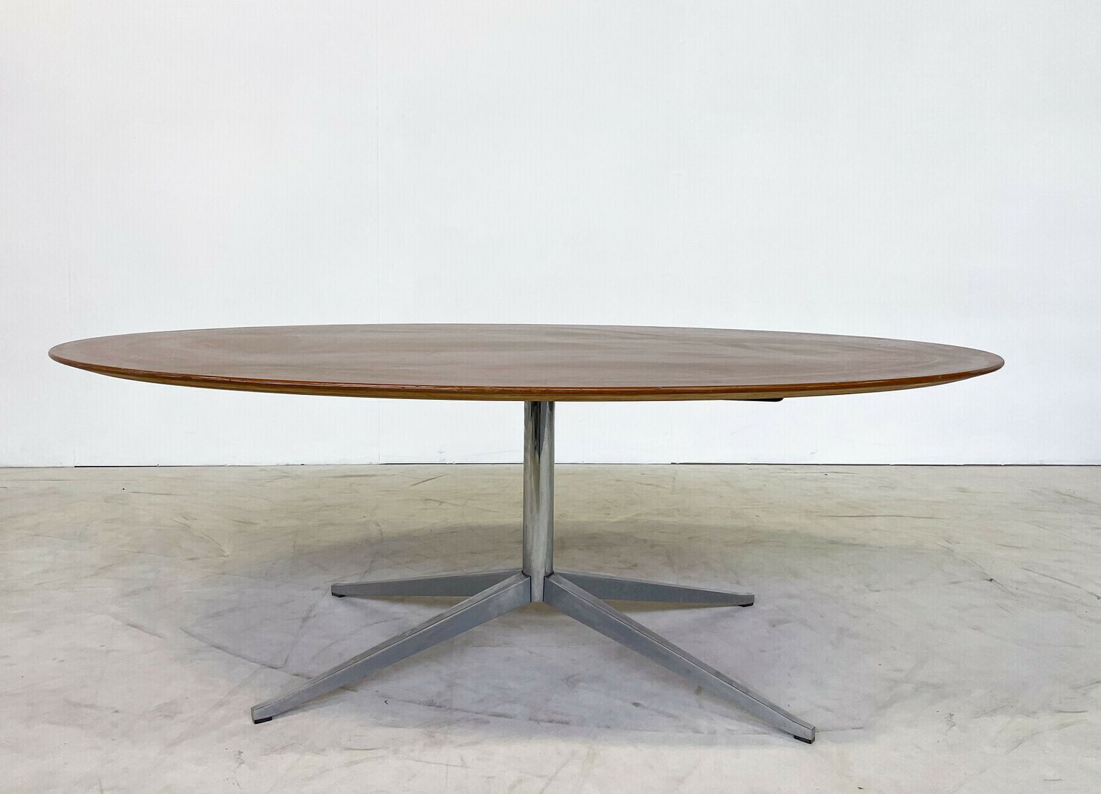 Mid Century Modern Oval Dining Table By Florence Knoll photo Furniture