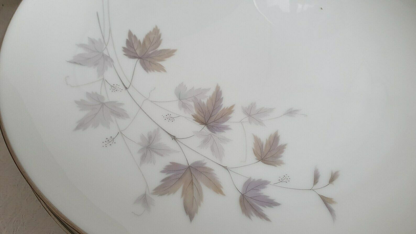 23 Quality Noritake Harwood Autumn Leaves Browns Lilac Hues Dinner Salad Plates photo vinterior