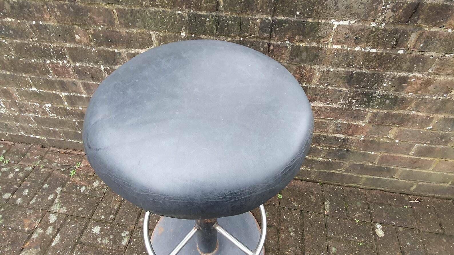 Vintage 70's Retro Bar Stool Solid Iron Chrome Leatherette Superb Quality And Style photo furniture