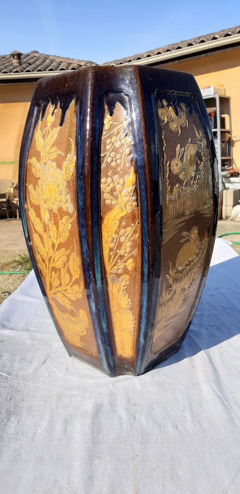 photo vinterior China Vase In Enamelled Sandstone Stamped Hollow Stamp