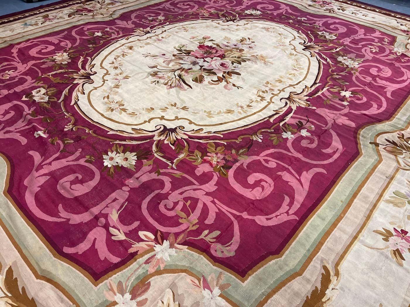 photo vinterior Antique Carpet Burgundy Beige Aubusson Rug, Extra Large Wool Tapestry Rug