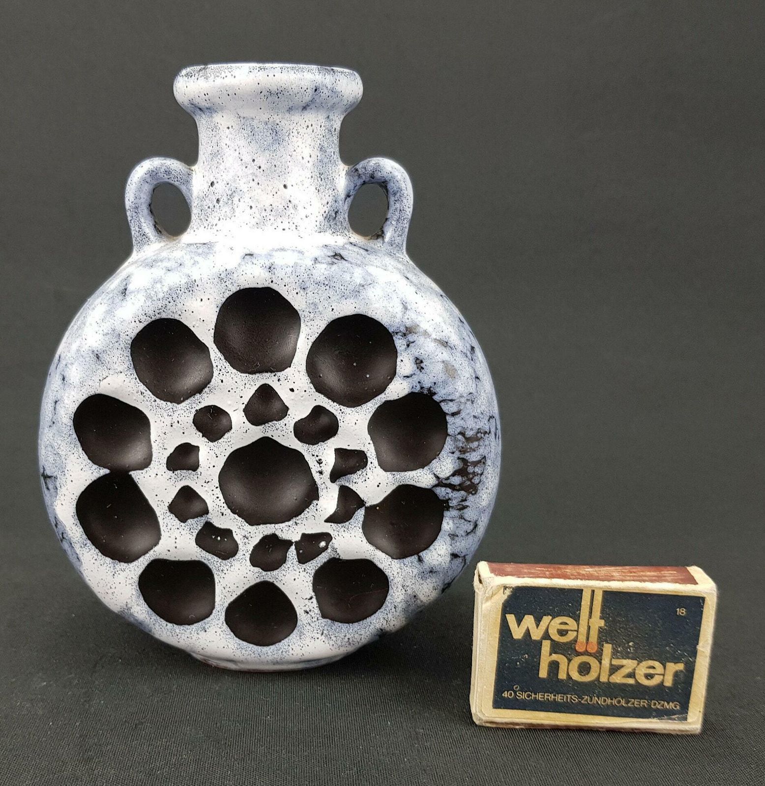 Vintage Veb Strehla Vase, East German Pottery 60 70s photo furniture