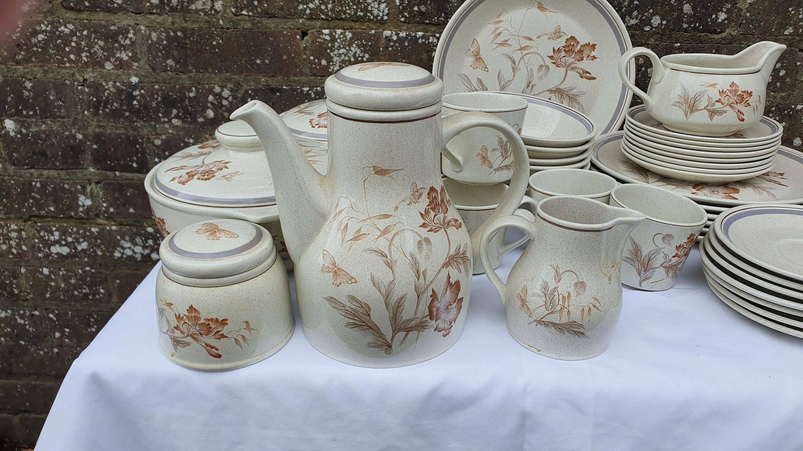 Large Quality Retro Tea And Dinner Service Royal Albert Summer Fantasy C1972 photo furniture