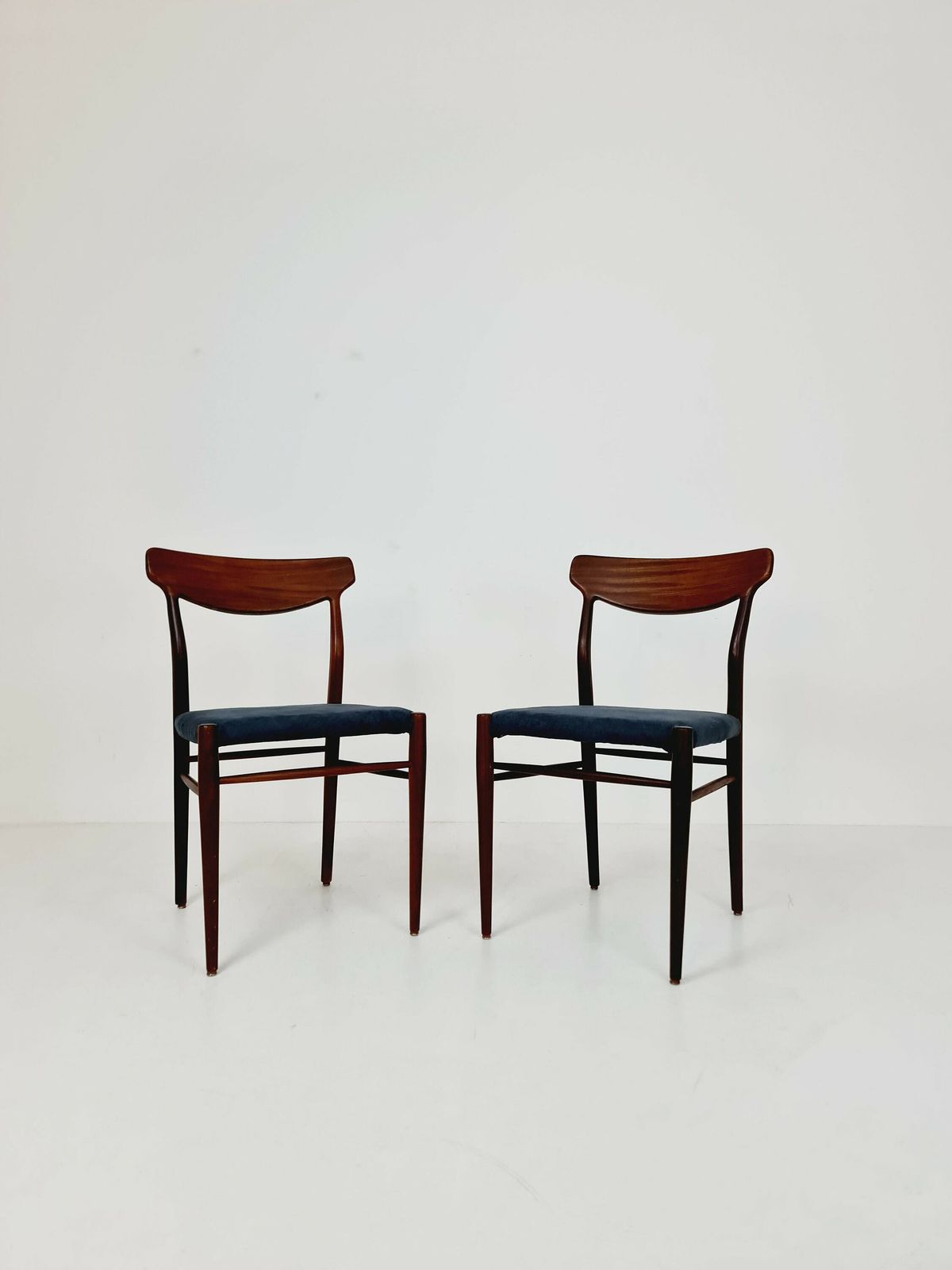 photo furniture Mid Century Teak Chair By Knud Faerch For Slagelse Møbelverk, 1960s Set Of 2