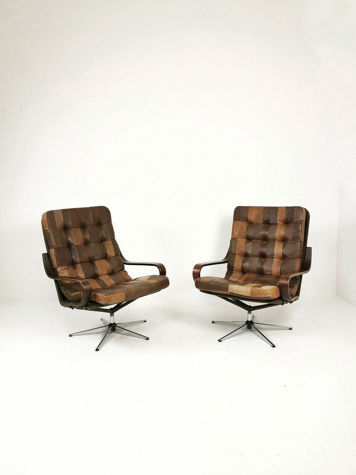 Norwegian Westnova High Brown Swivel Lounge Chairs Patchwork Leather, 1970s, Set Of 2 photo furniture