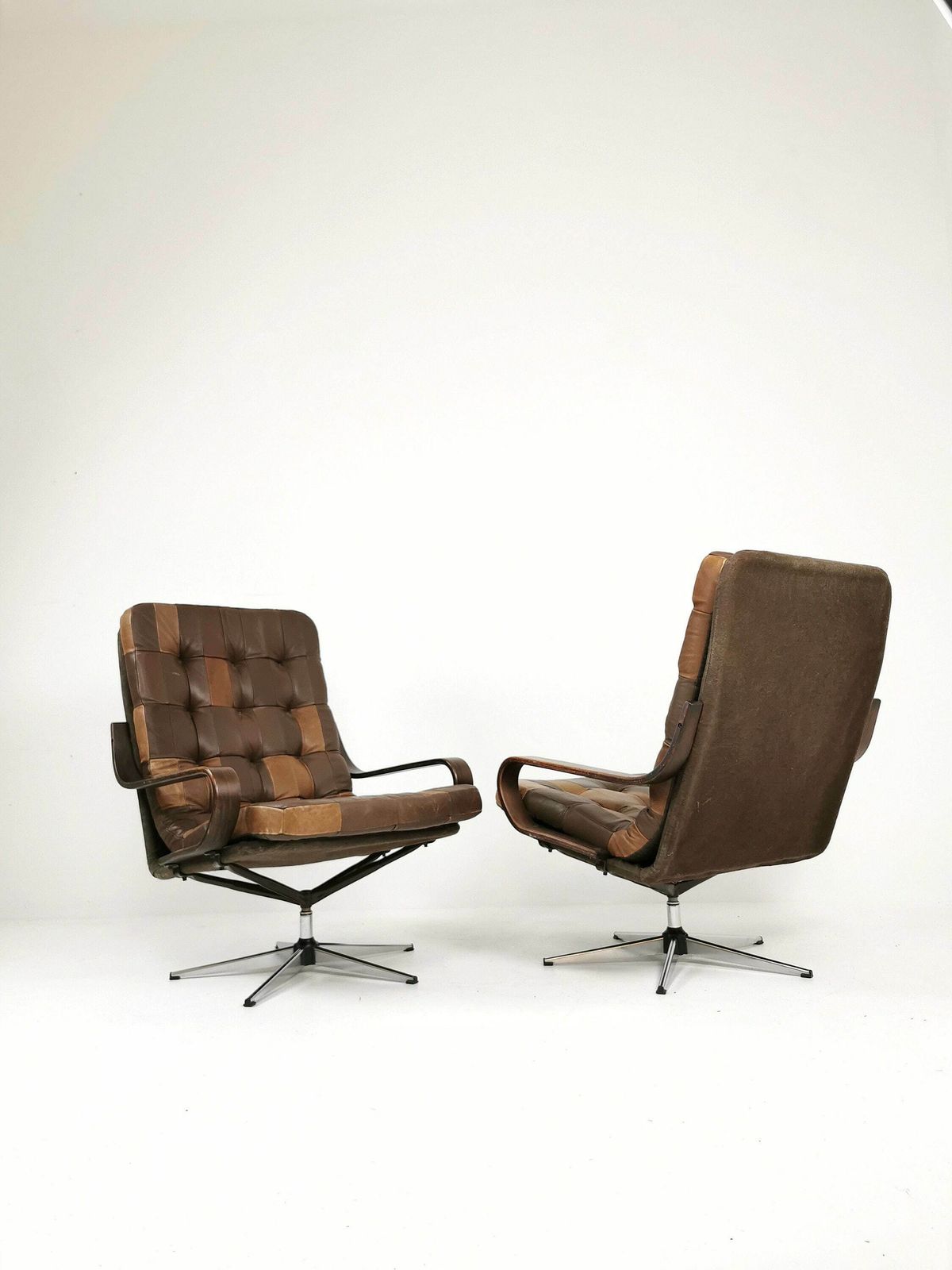 Norwegian Westnova High Brown Swivel Lounge Chairs Patchwork Leather, 1970s, Set Of 2 photo for sale