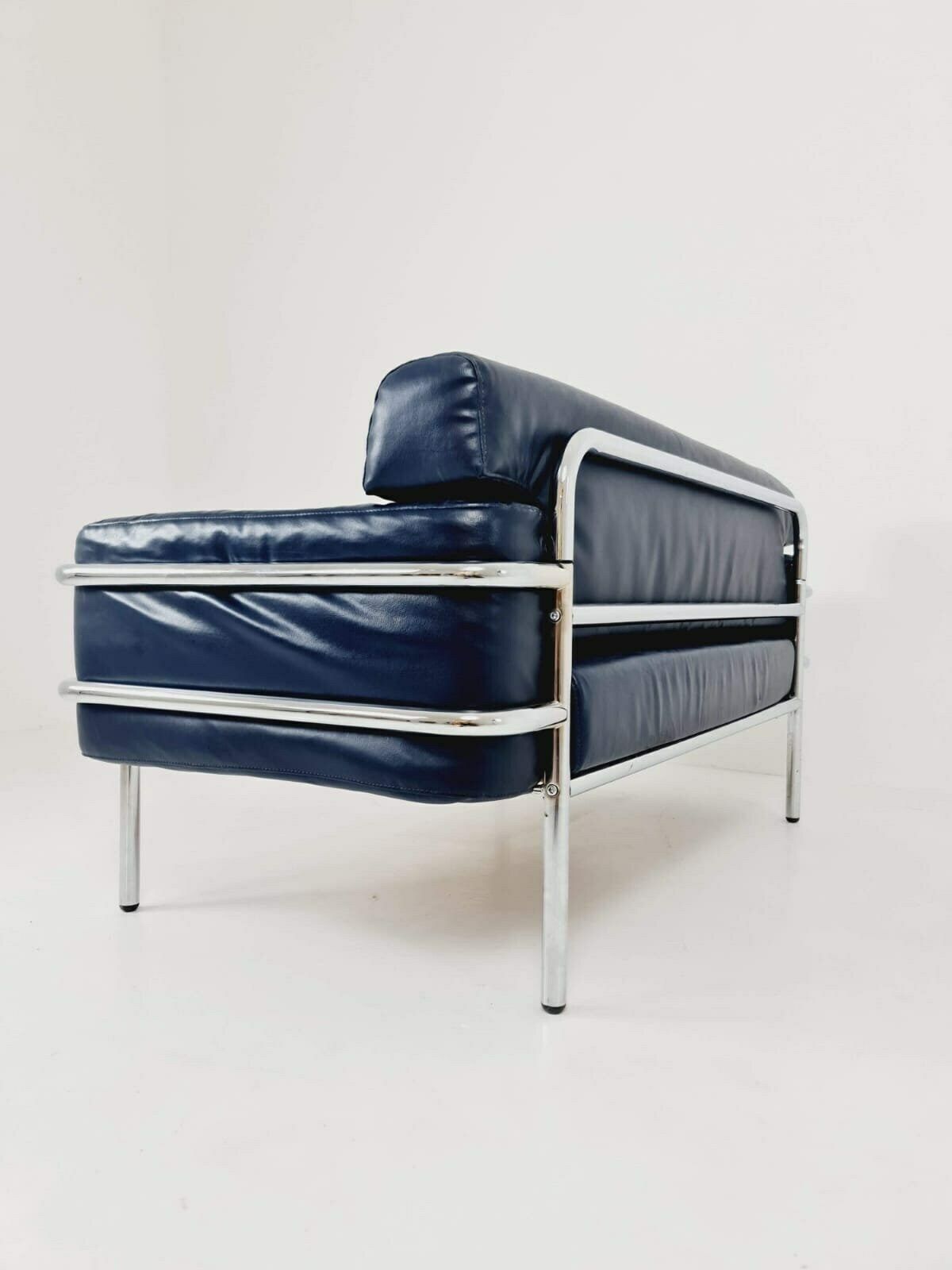 Mid Century Leather Bauhaus  Style Of Cassia Lc3 Style Sofa , 1980s photo vintage