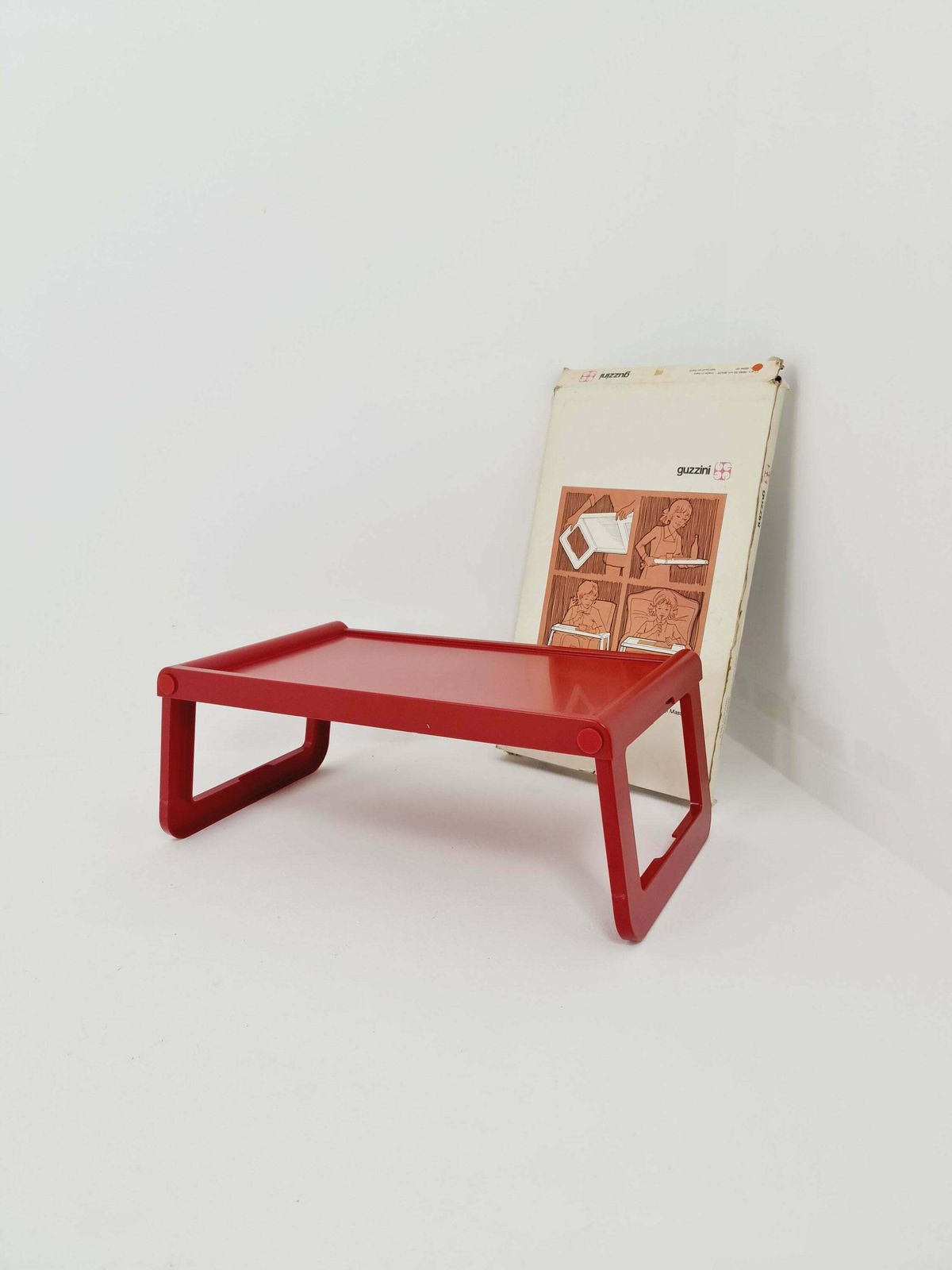 Guzzini Pepito,Design Luigi Massoni, Side Table, Breakfast Table With Original Packing 1970s