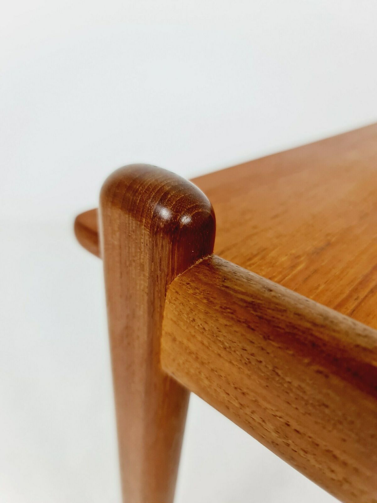 Norwegian Vintage Side Table Model Vanet By Frederik Kayser, Norway, 1950s photo Furniture