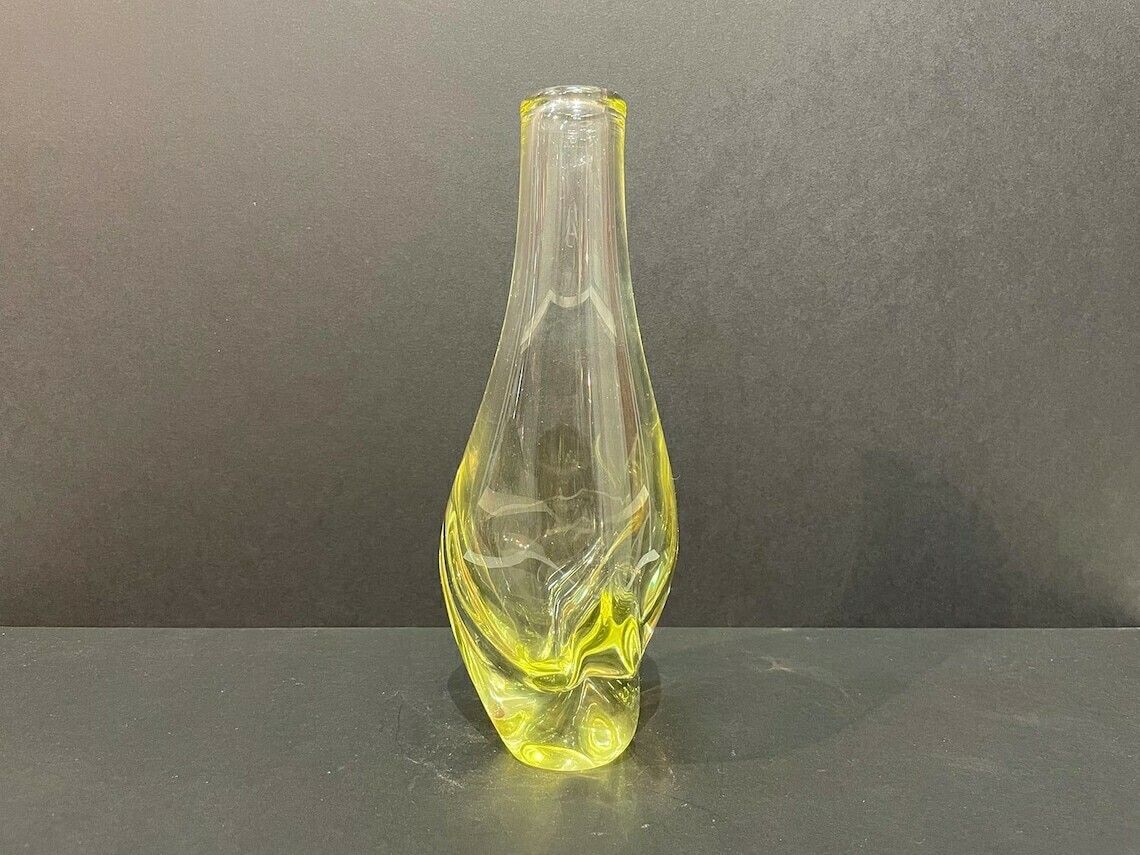 Lemon Yellow Glass Vase, Miloslav Klinger For Zelezny Brod Sklo (Zbs), 1960s photo furniture