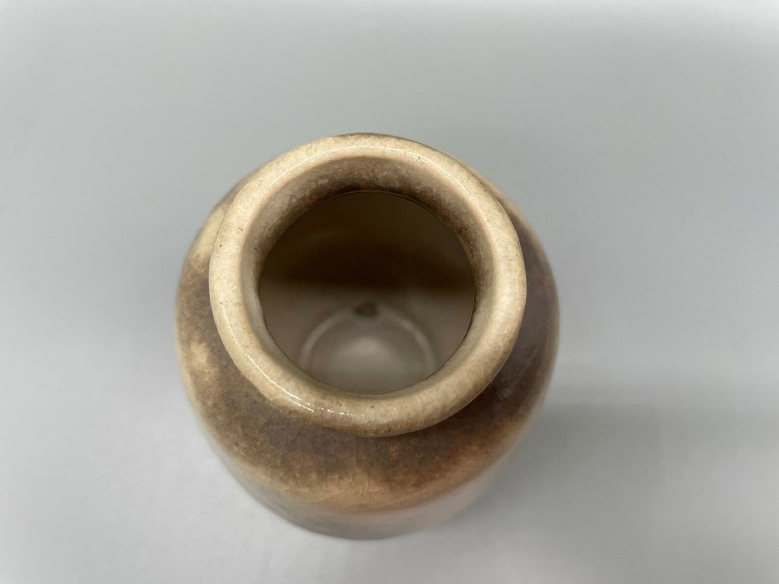 photo vinterior Richard Uhlemeyer Vase In Delicate Beige Tones, Germany 1940s