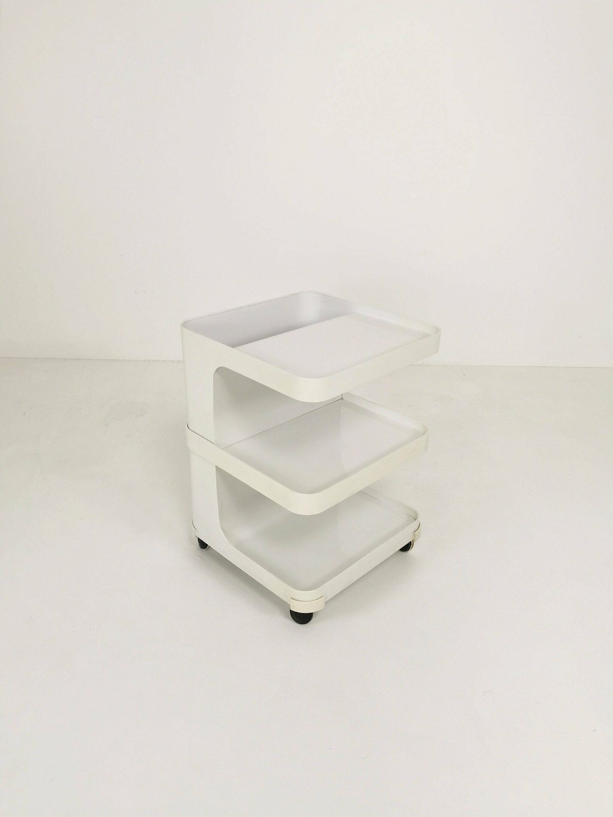 Spsceage Side Table Or Mini Bar Trolly By Flair For Prisunic. Molded Plastic 1980s