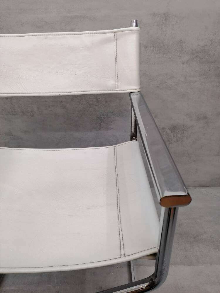 photo furniture Mid Century Modern Arrben Director's Chair In Chrome And White Leather 1980s
