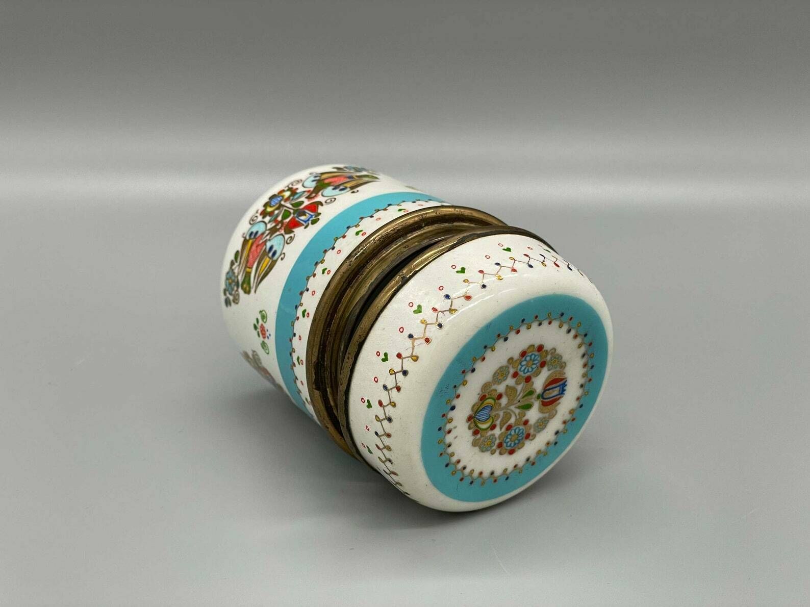 Steinböck Enamel Lidded Box With Four Birds 24 Carat Gold, Vienna, 1960s photo Home Decor