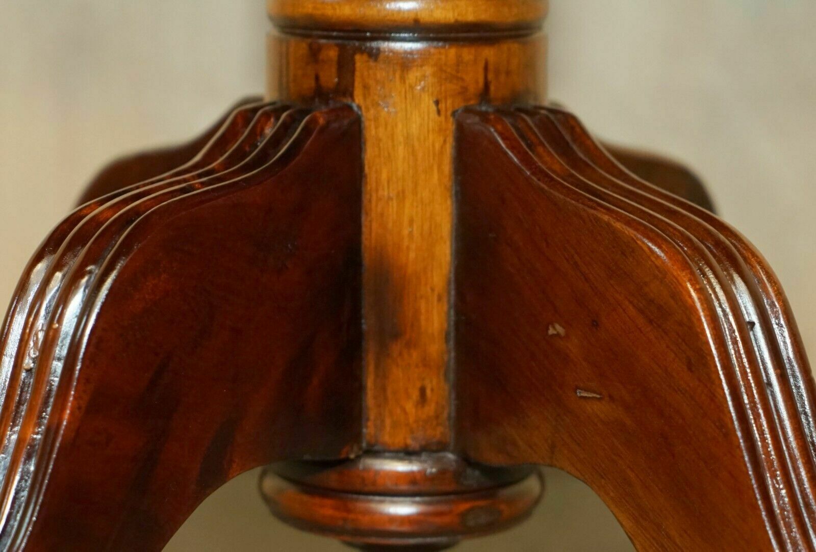 photo furniture Lovely 1950's Vintage Solid Mahogany Extra Large Side Table Medium Coffee Table