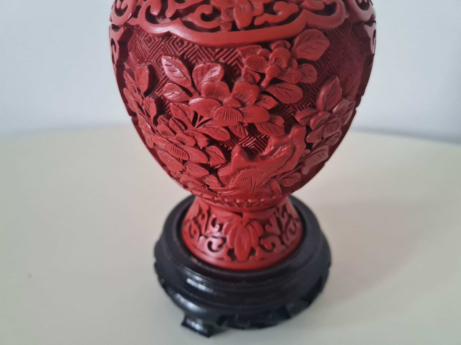 Chinese Cinnabar Lacquer Vase Varnish Carving Chinese Collectible photo for sale