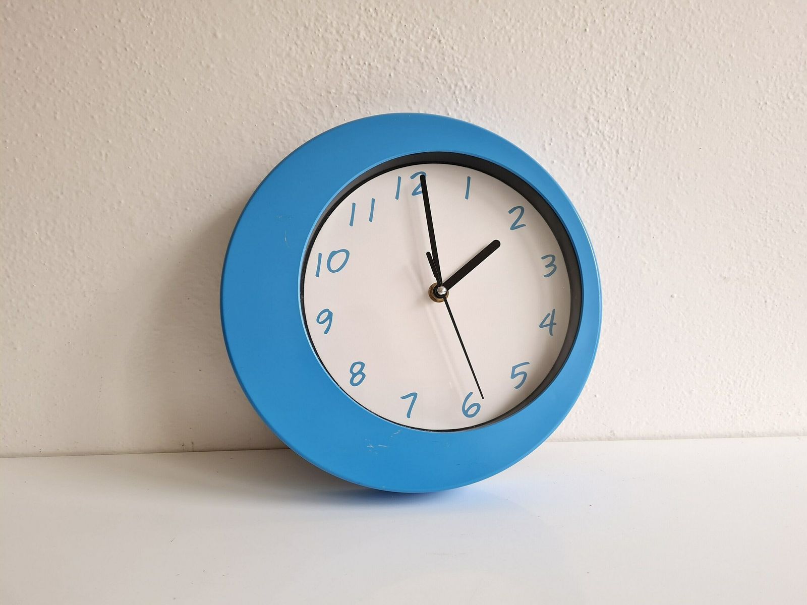 Vintage Pop Art Memphis Milano Style Wall Clock