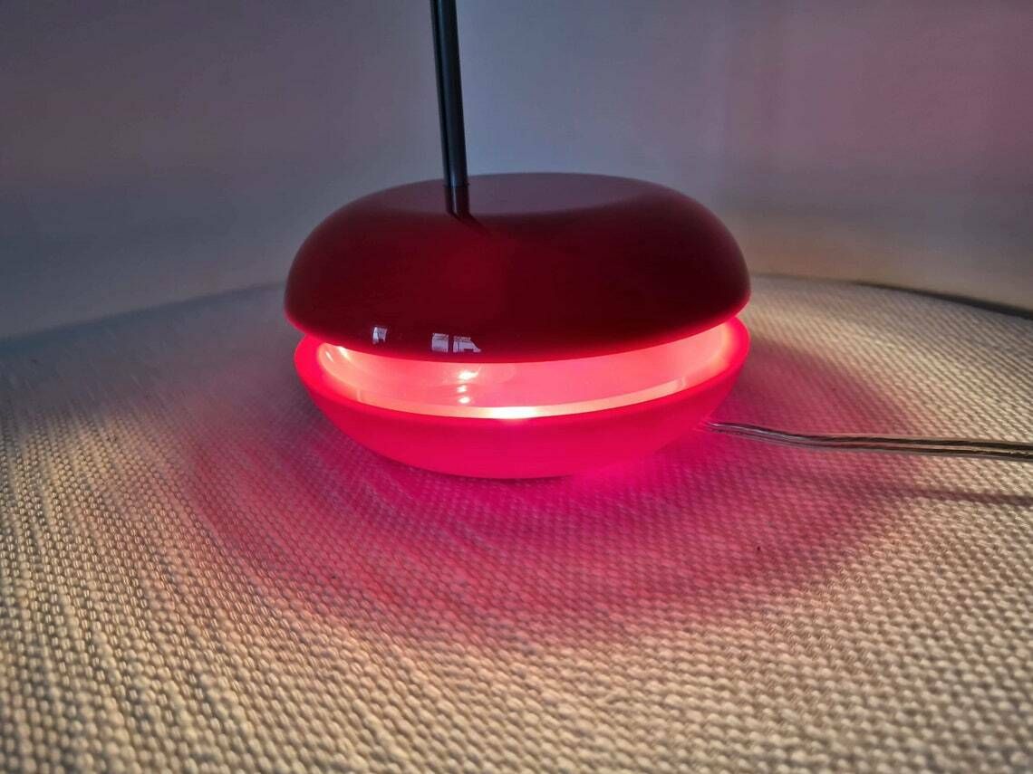 Vintage Pop Art Table Lamp Plastic Lovely Accent Lamp photo vintage