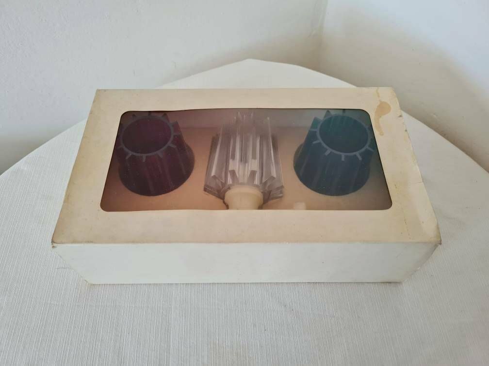 Vintage Mid-Century nachtlamp met 3 verwisselbare kappen. Creëert een bijzondere sfeer in huis. photo vintage