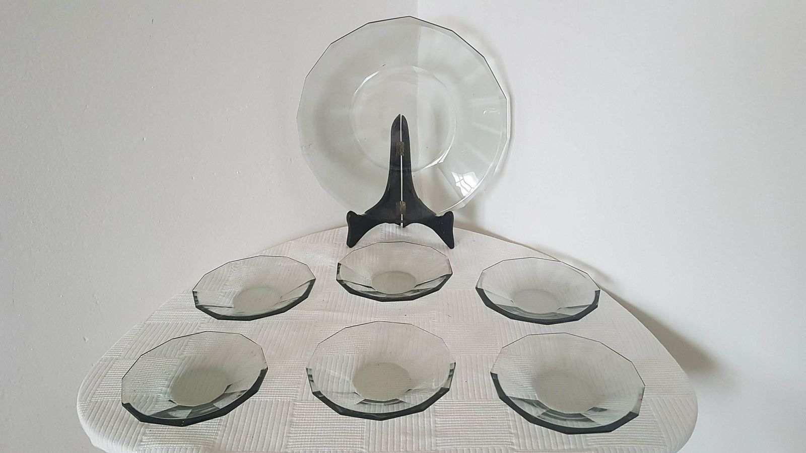 Art Deco Set Of 7 Smoke Glass Plates Czech Bohemian Glass. Antique Bowls By Karl Stölzle Heřmanova Huť 1940 photo furniture