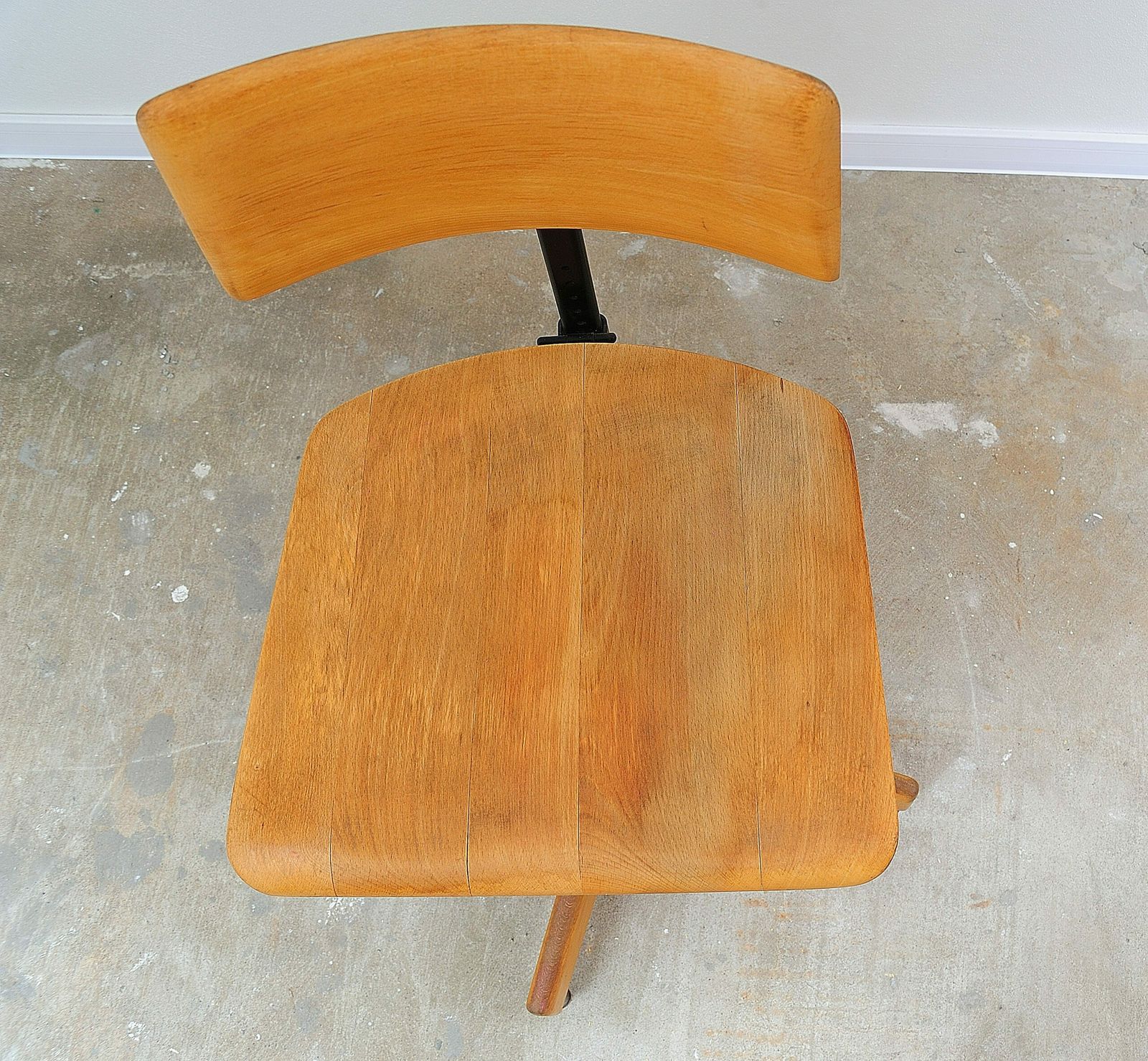 Vintage Swivel Office Chair Kovona, Czechoslovakia 1970´S photo vintage