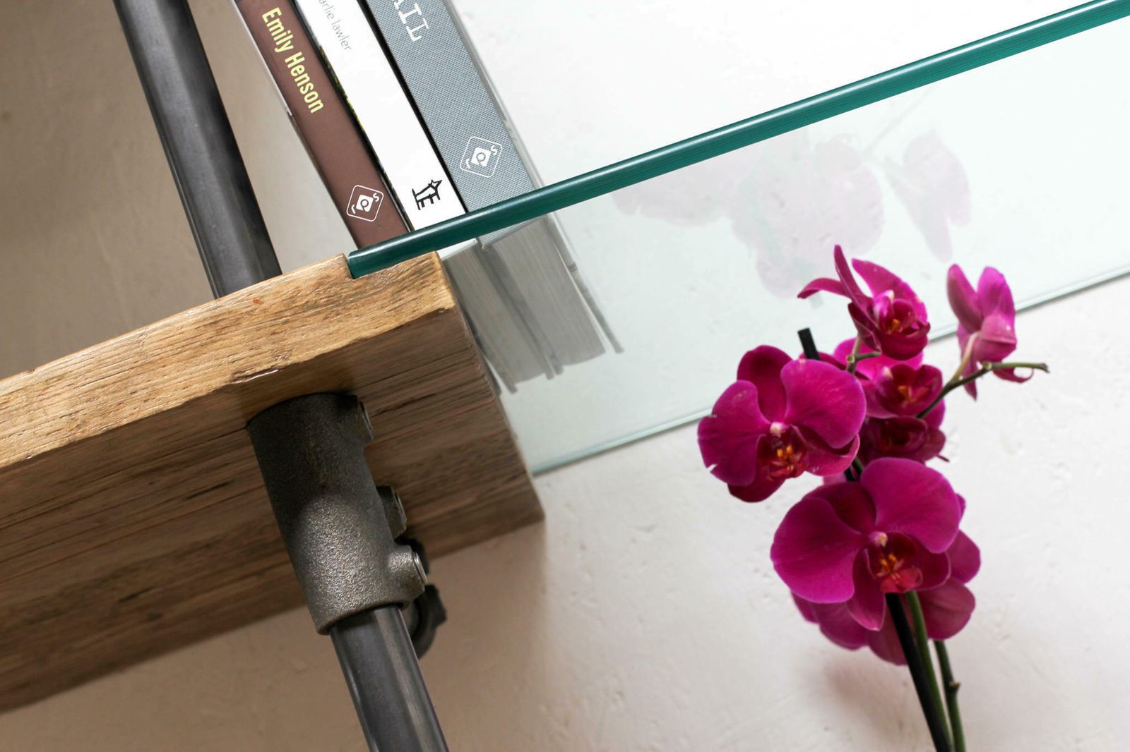 Hannah Reclaimed Scaffolding Boards, Dark Steel Pipe And Toughened Glass Industrial Desk And Shelves photo 3950.0