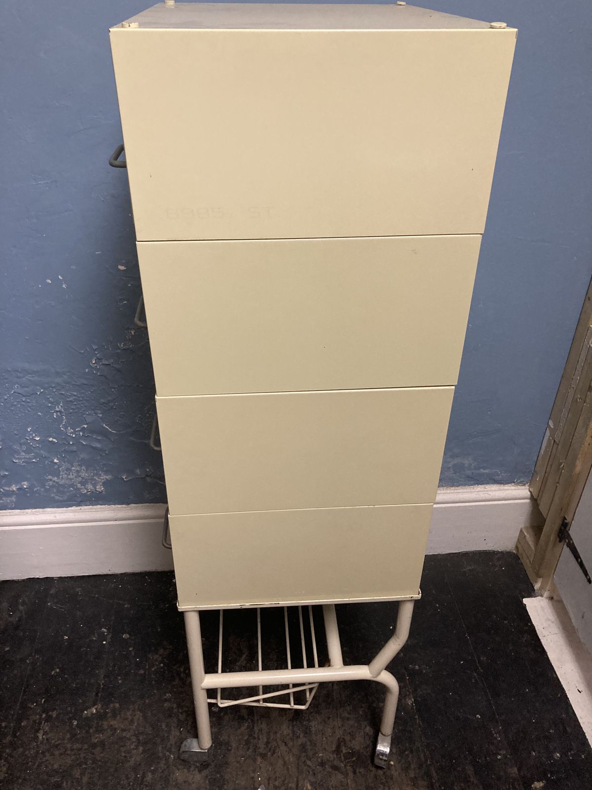 Large French Steel Medical Cabinet On Wheels , Lockable photo vinterior