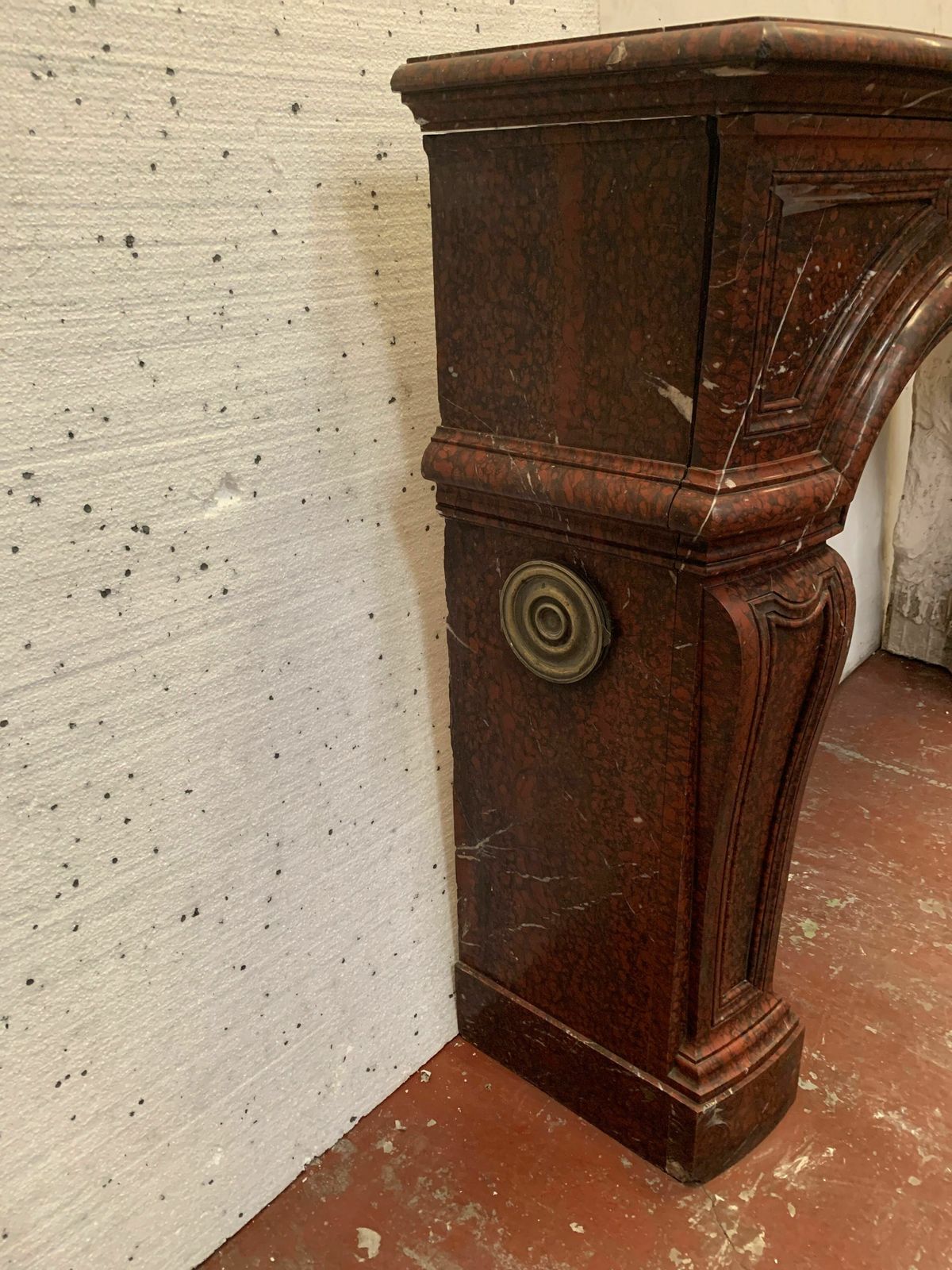 photo vintage Pair Of Louis XIV Style Fireplaces In Cherry Red Marble. XIX Century