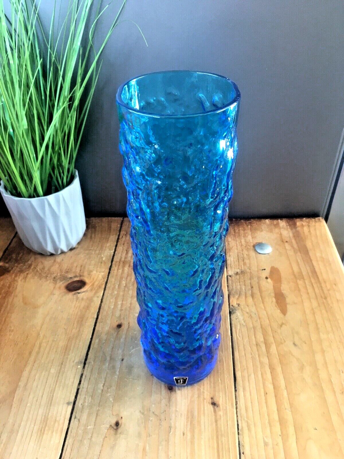 Large Mid Century 12" Swedish Lindshammar Glass Blue Bark Vase Jc Jones & Co photo for sale