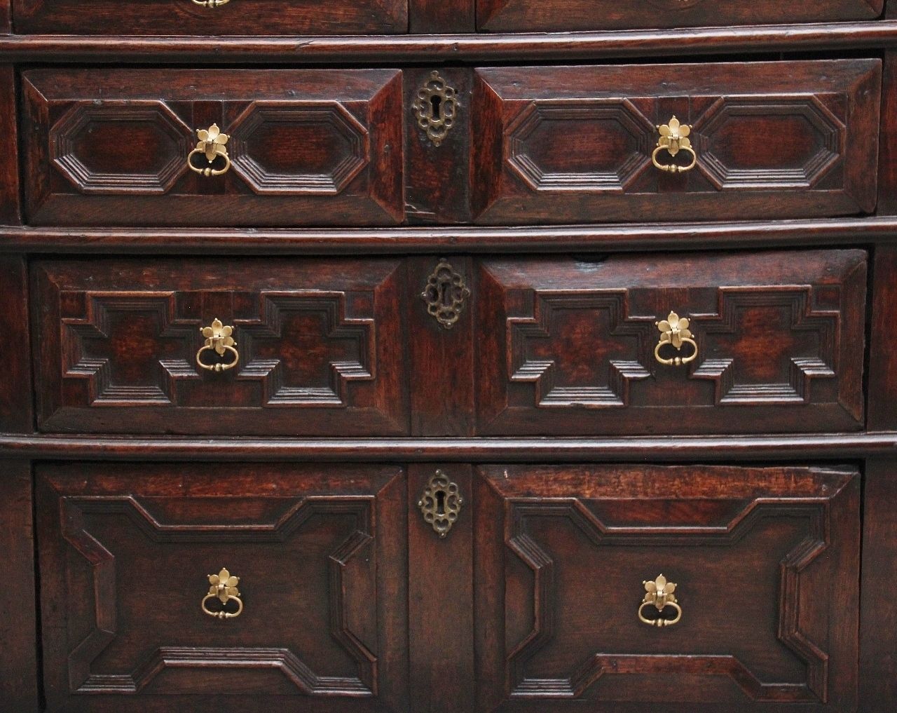 Early 18th Century Oak Moulded Front Chest Of Drawers From The Stuart Period photo for sale