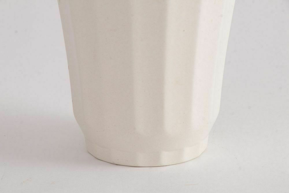 British Art Deco Keith Murray For Wedgwood 'Moonstone' Fluted Trumpet Vase C.1930 photo Home Decor