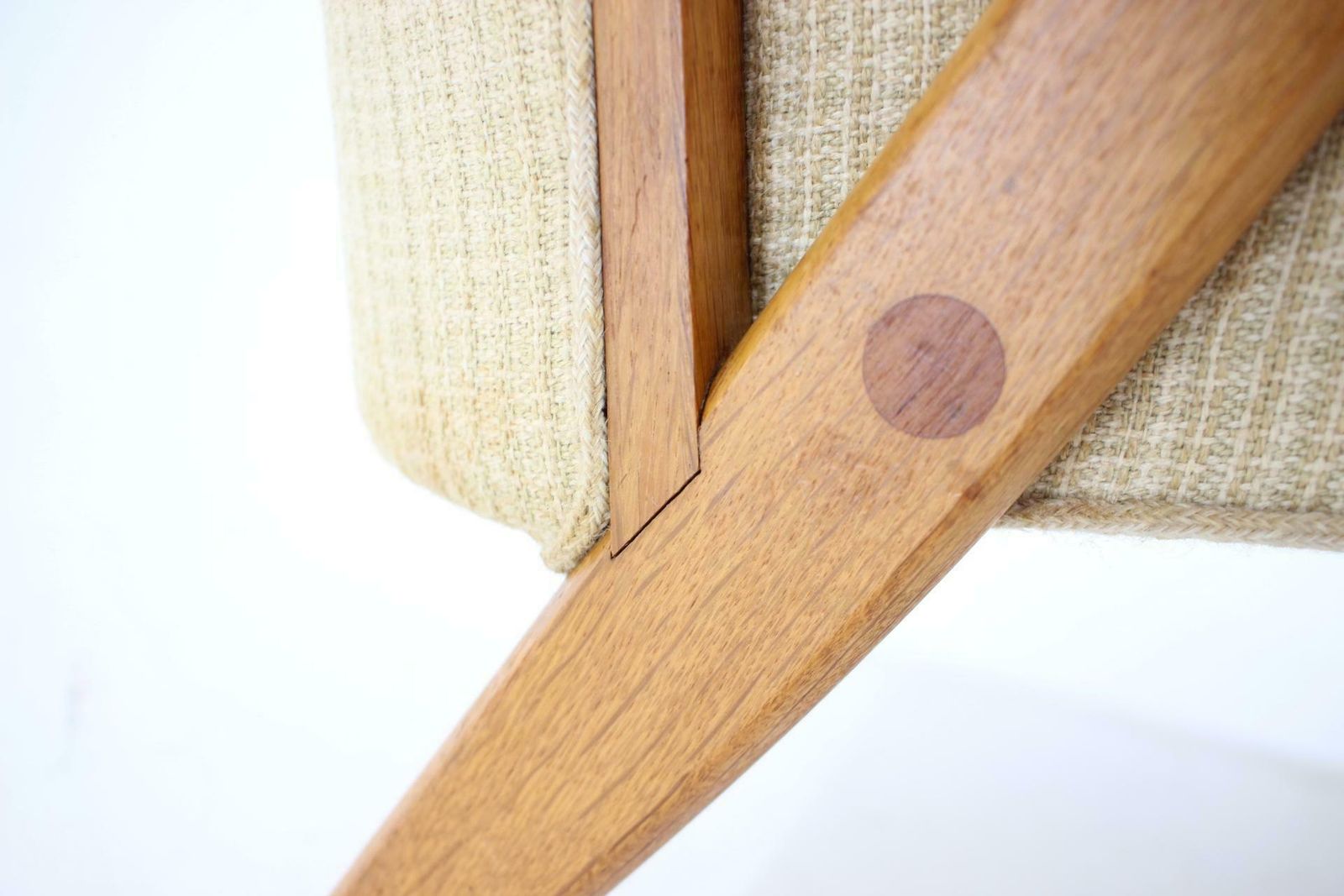 photo vintage 1950s Chresten Findahl Brodersen Armchair In Oak, Denmark