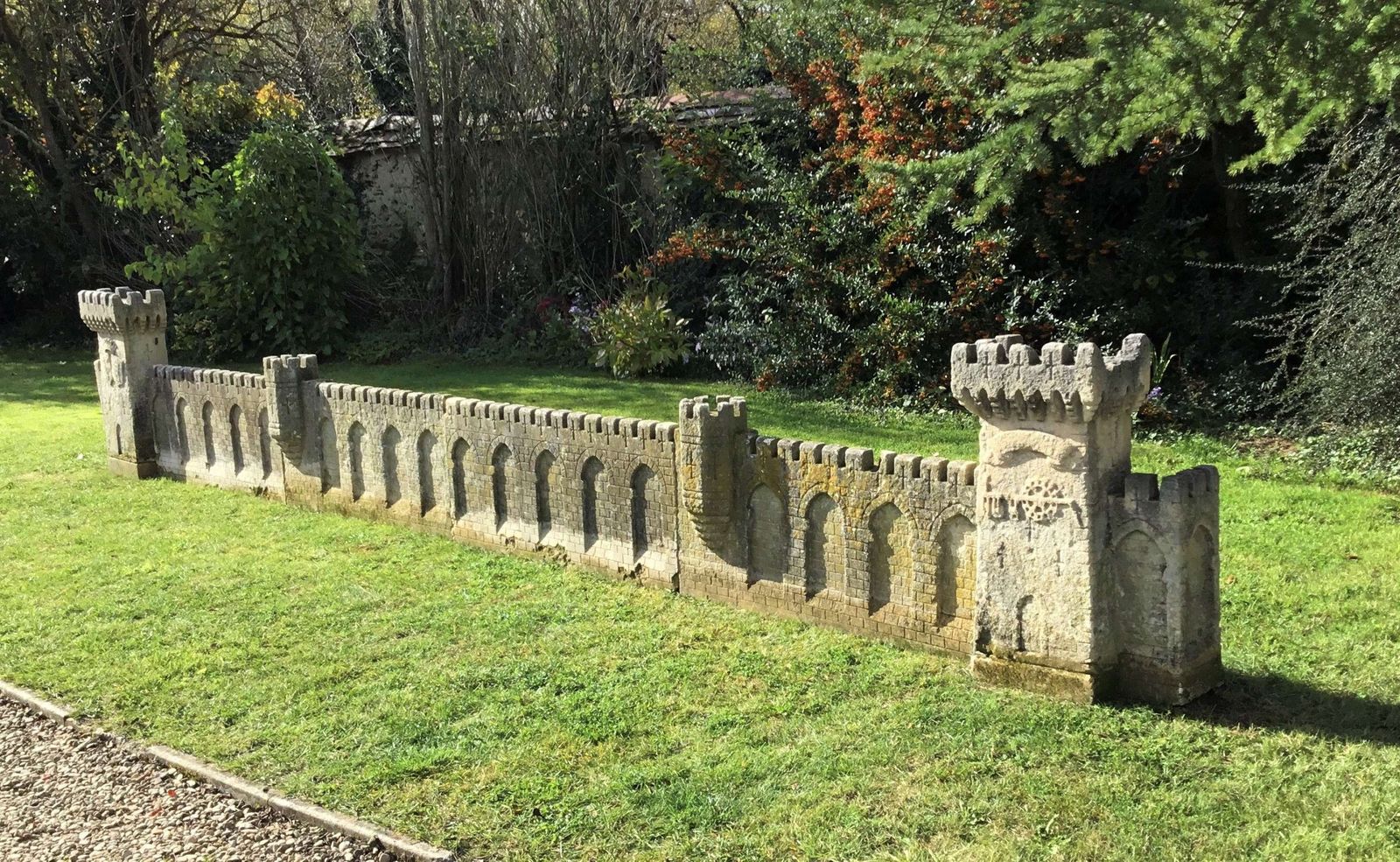 C18th Carved Stone 19ft Scale Replica Of A Castle / Chateau Wall photo furniture